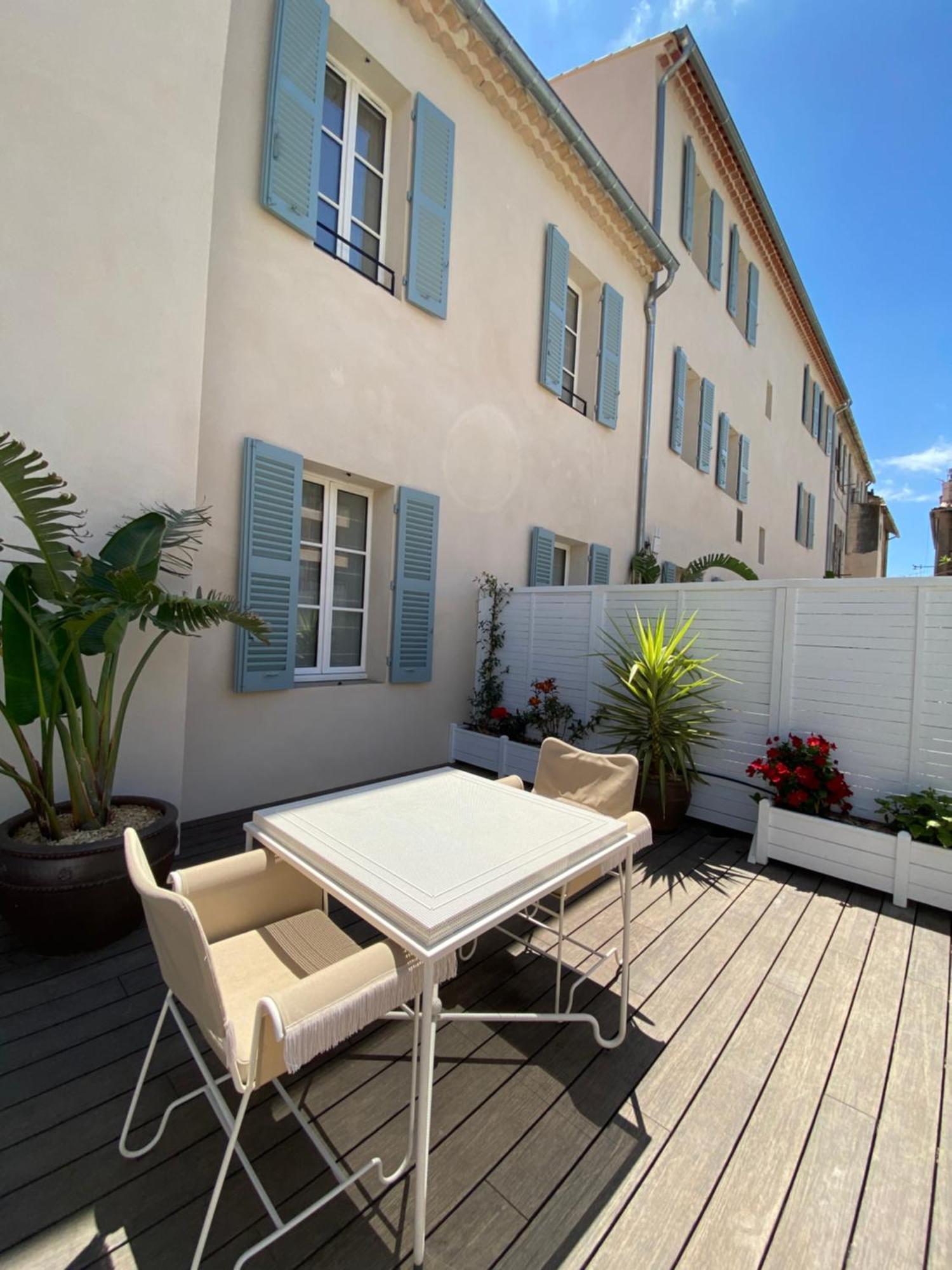 Lilou Hyères Exterior foto